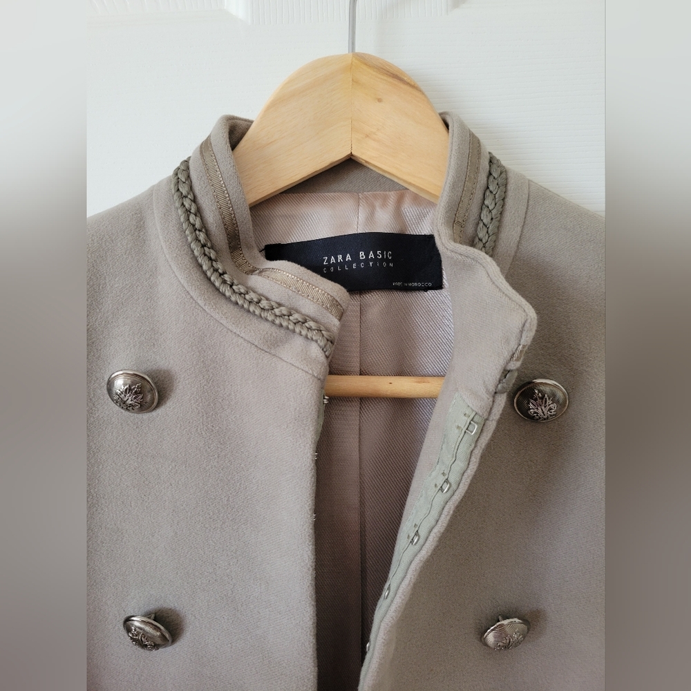Zara Buttoned Jacket - Picture 3 of 5